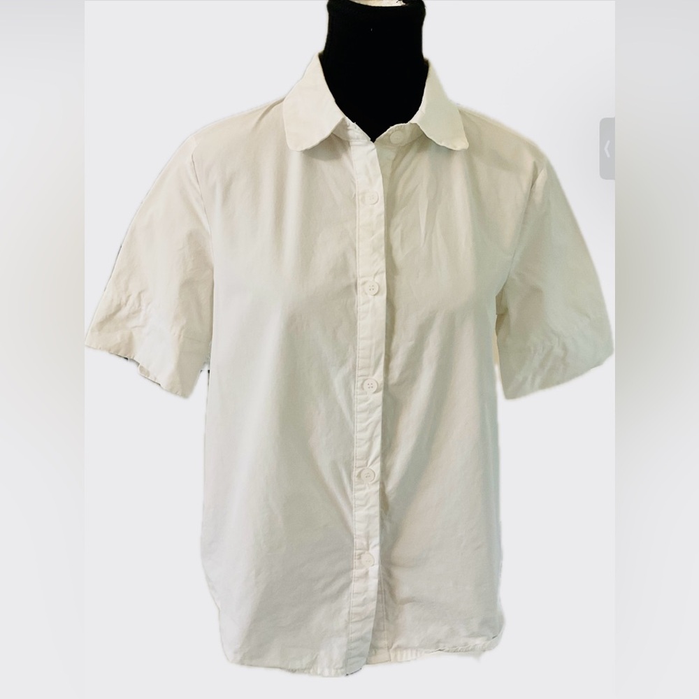 **SHEIN **White Short Sleeve Button-Down Shirt